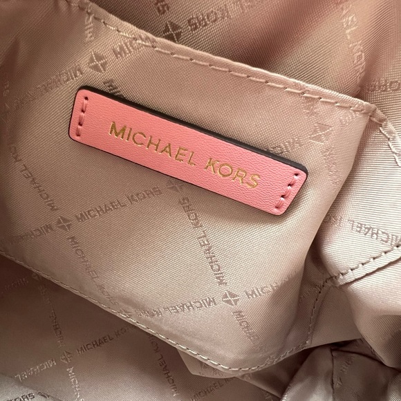 NWT MICHAEL KORS DARIA SMALL 2 IN 1 SATCHEL - Picture 12 of 16